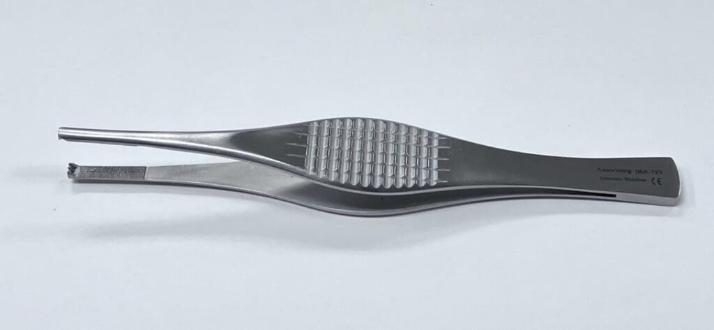 068-793 Ferris Smith Forcep2x3