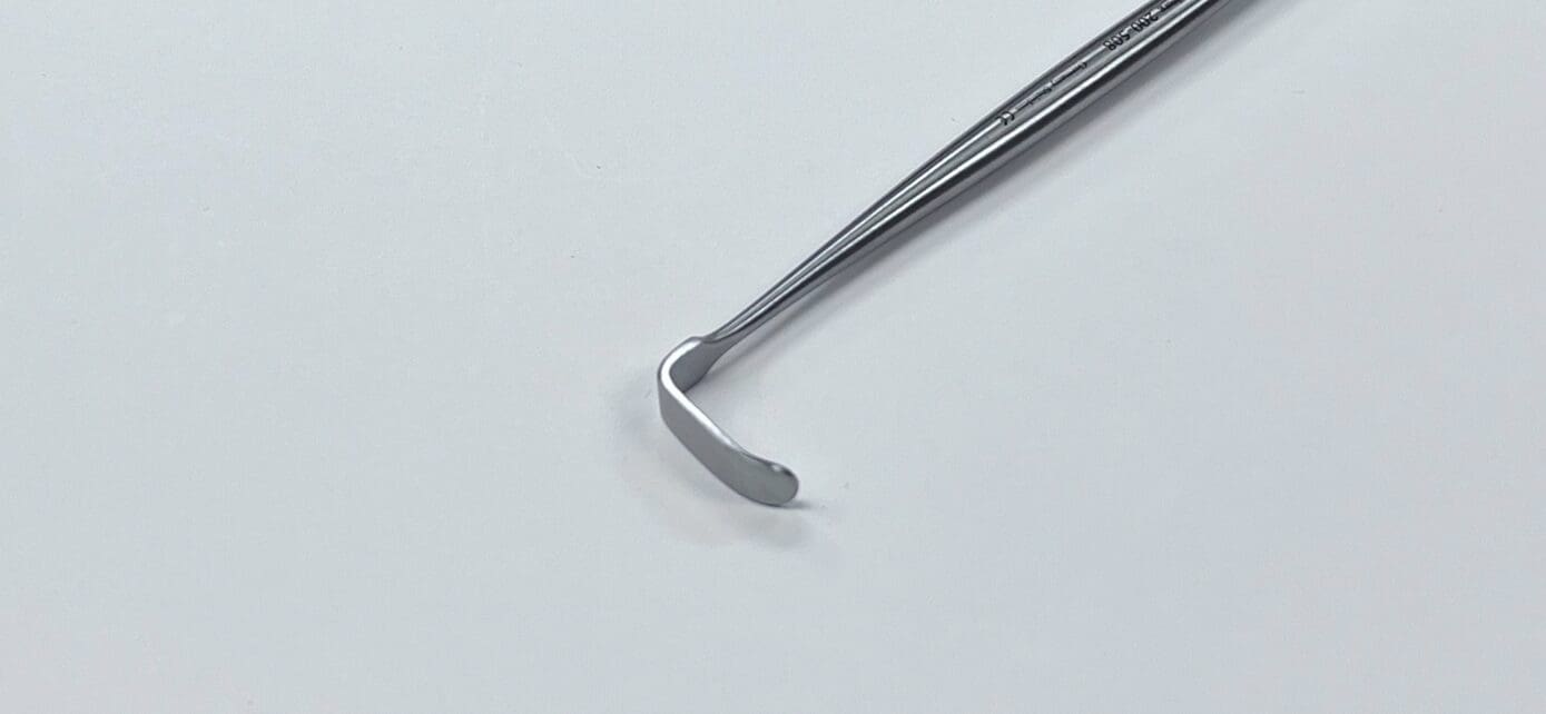 SENN RETRACTOR - Image 3