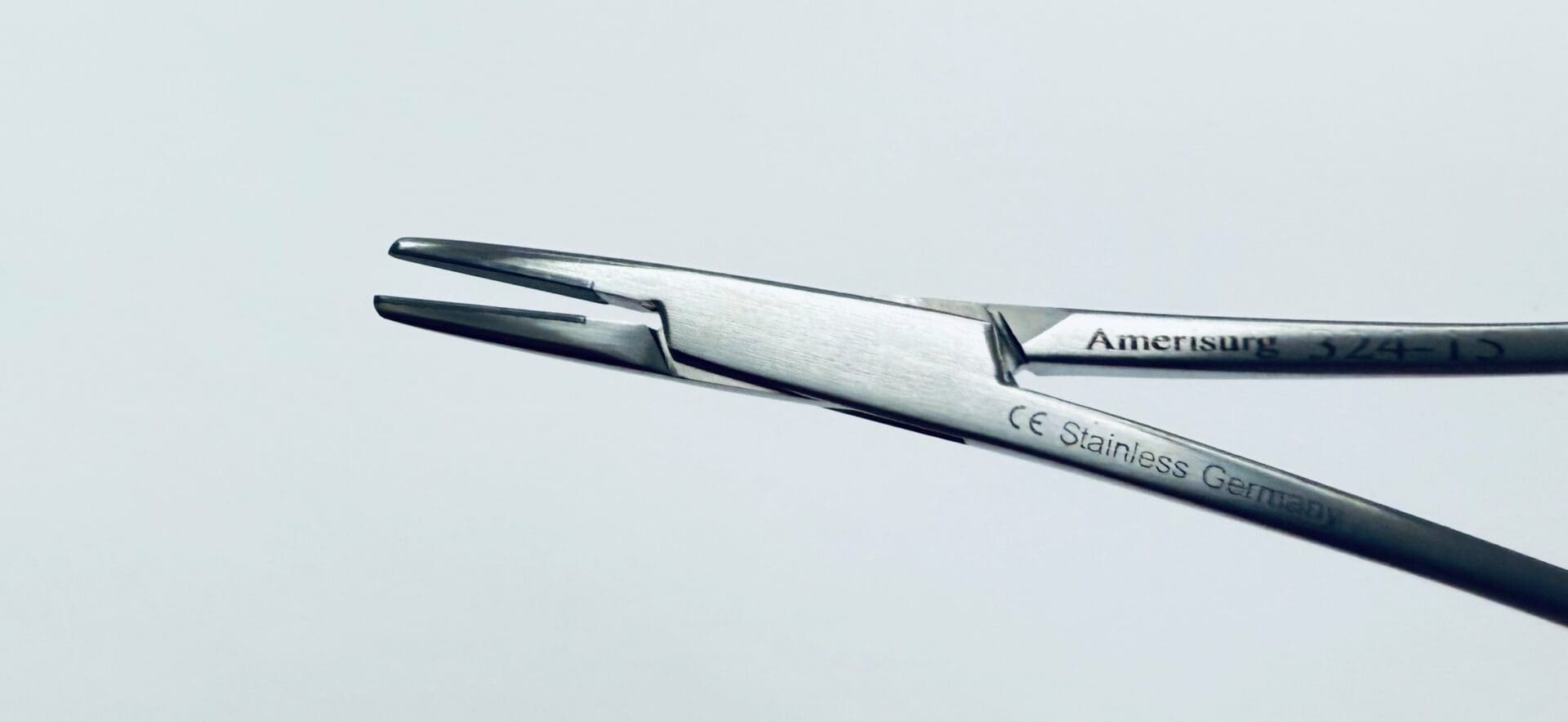 TC HALSEY NEEDLE HOLDER - Image 4