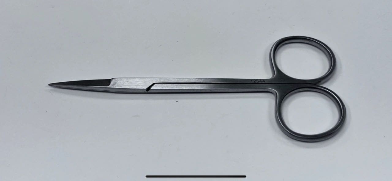 IRIS SCISSOR STRAIGHT STD 3 1/2"