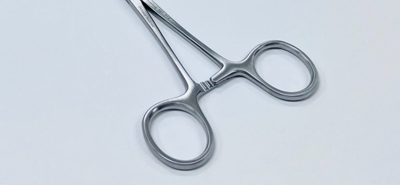 KOCHER HEMOSTATIC FORCEP - Image 3