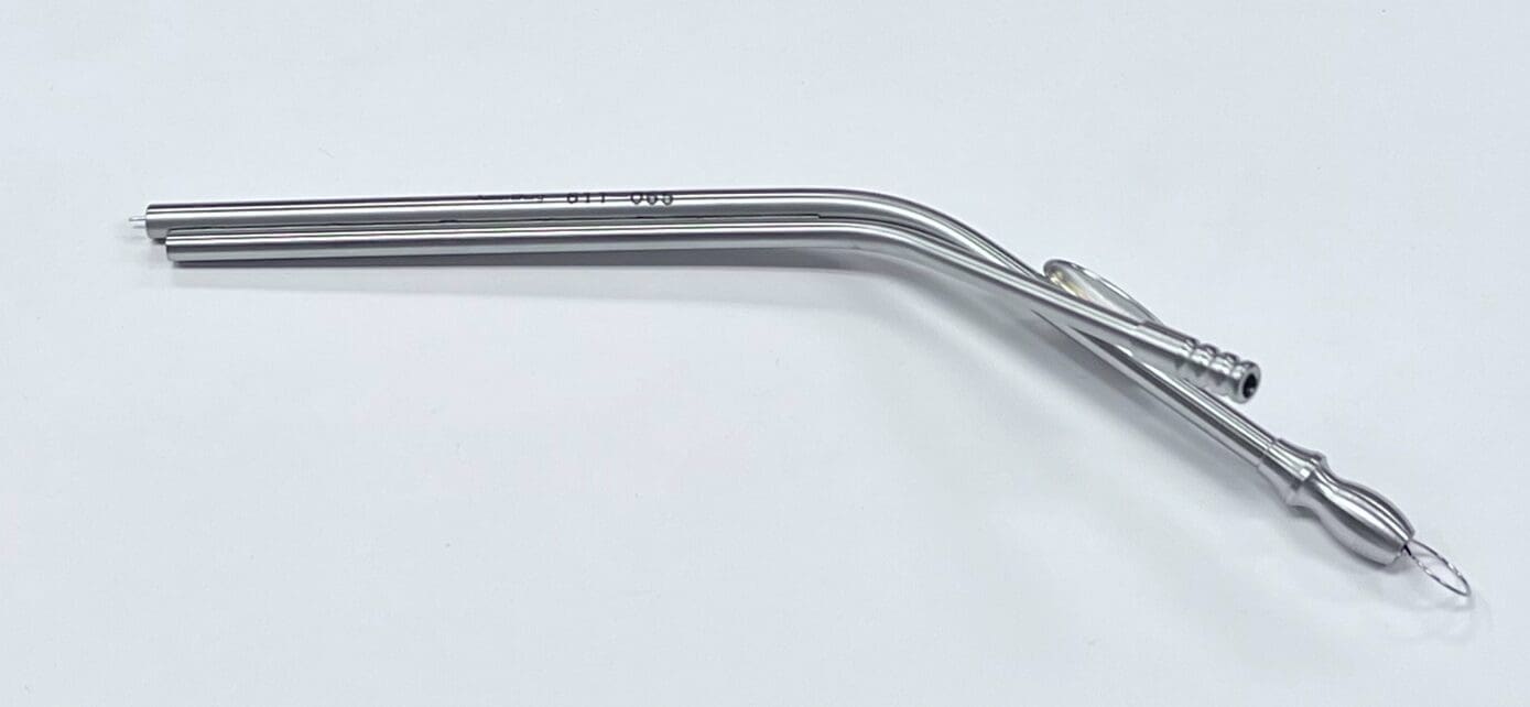 A HOUSE SUCTION IRRIGATION TUBE.