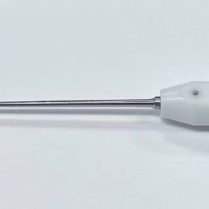 A MORELAND TYPE CEMENT SPLITTING OSTEOTOME, 5mm on a white surface.