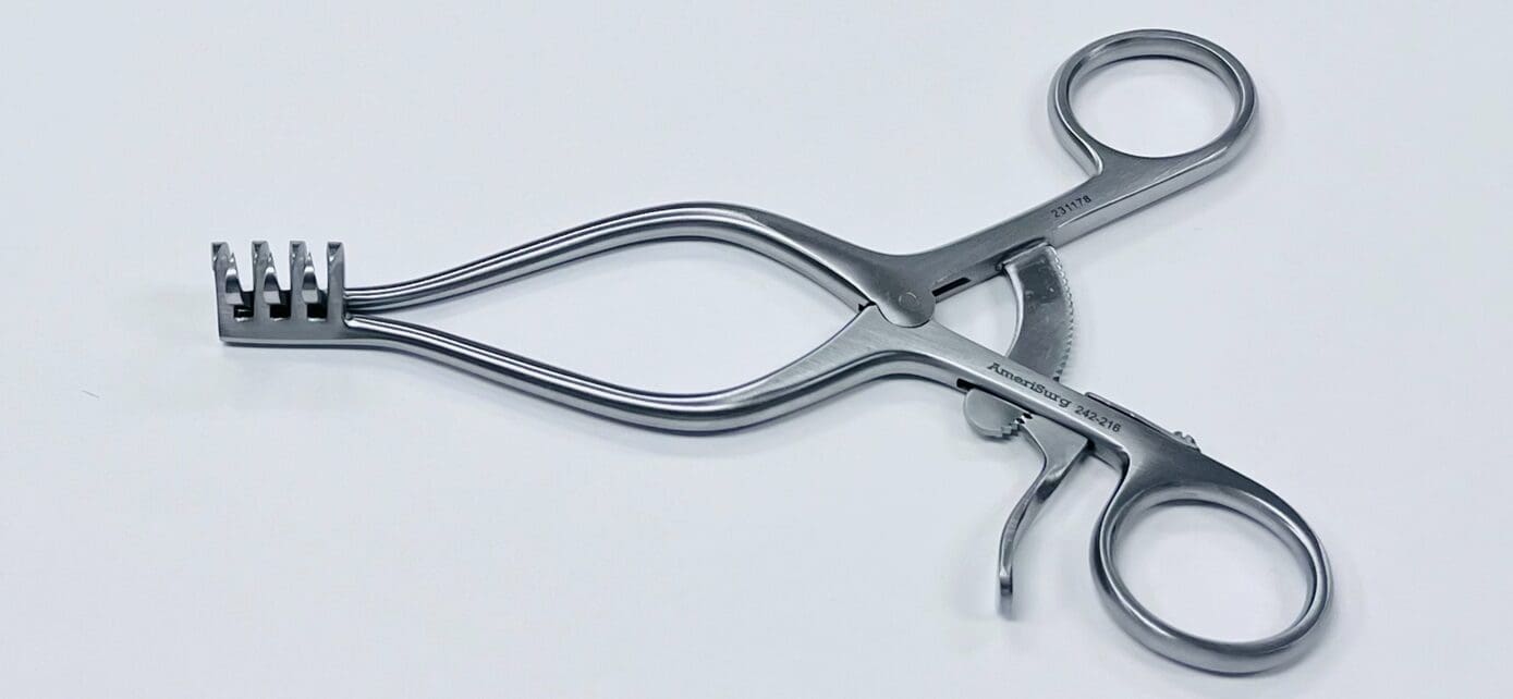 WEITLANER RETRACTOR, 6 1/2, SHARP